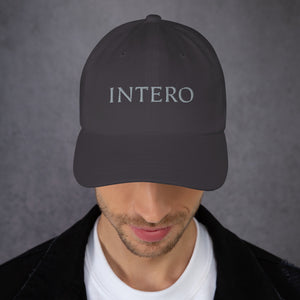 The Unstructured Hat