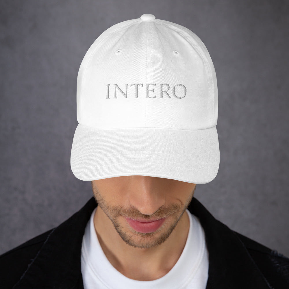 The Unstructured Hat