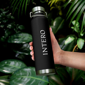 22oz Vacuum Insulated Bottle