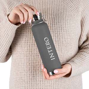 22oz Vacuum Insulated Bottle